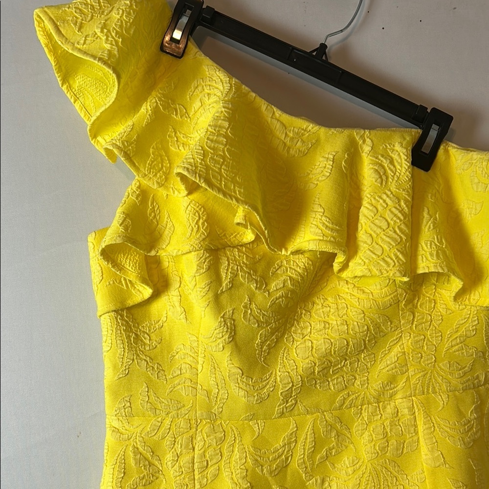 One-Shoulder Yellow Ruffle Romper - Picture 9 of 15